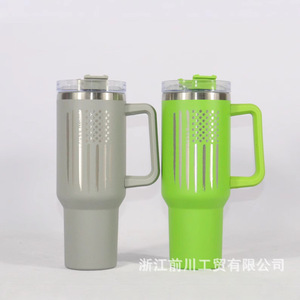 Stainless Steel Tumbler 40oz With Stars And Stripes Design Travel Mug With Handle And Lid For Outdoor Use - Product Image 2