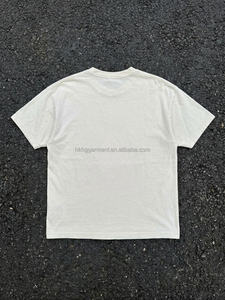 Camiseta de cuello redondo 100% algodón para hombre, camiseta personalizada con efecto lavado ácido, camiseta básica de alta calidad con efecto desgastado y agrietado. - Product Image 3