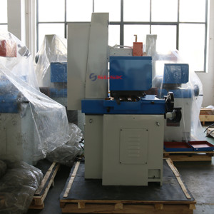 Máquina <span class=keywords><strong>Rectificadora</strong></span> <span class=keywords><strong>de</strong></span> Superficies Manual para <span class=keywords><strong>Culatas</strong></span> <span class=keywords><strong>de</strong></span> Cilindros MD820, <span class=keywords><strong>Rectificadora</strong></span> Plana Horizontal con Motor <span class=keywords><strong>de</strong></span> 1.5kW, Tamaño <span class=keywords><strong>de</strong></span> Mesa 480*200mm - Product Image 5