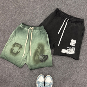 2025 pantalones cortos de peso pesado para hombre lavado Retro en blanco logotipo personalizado 100% algodón teñido en aerosol francés Terry Streetwear pantalones cortos para hombres - Product Image 1