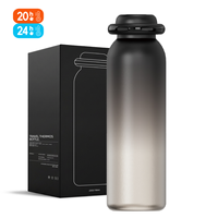 Bouteille d'eau isotherme double paroi en acier inoxydable 700 ml (24 oz) noir mat pour achat en gros