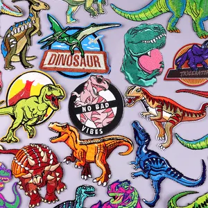 Dinosaurus Cartoon Dier Borduurwerk Ijzer Op Patches Voor Kleding Groothandel Op Maat Hoge Kwaliteit Diy Patch Voor Jeans Stickers