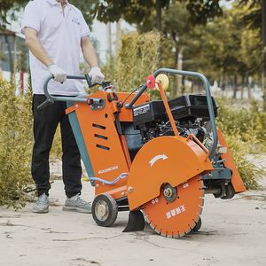 1. Gasoline <b>Road</b> Cutting <b>Machine</b> - Product Image 2
