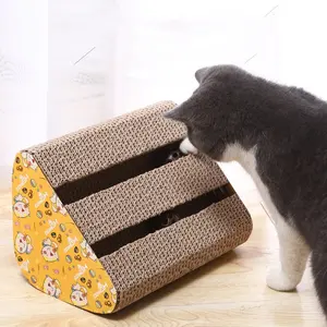 Çift yuvası ile ahşap kedi oyuncak üçgen oluklu pençe kurulu Sisal kedi pençe kurulu çan ile interaktif kedi oyuncak