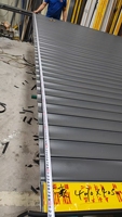 Portes à enroulement anti-effraction en alliage d'aluminium modernes aux couleurs personnalisées pour l'entrée des garages et entrepôts