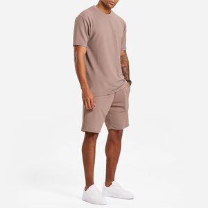 OEM verano Unisex dos piezas pantalones cortos de chándal conjunto de chándal personalizado hombres Waffle Knit camisetas chándal pantalones cortos conjunto y camiseta para hombres - Product Image 3