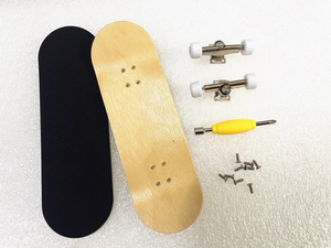 Diapasón profesional <span class=keywords><strong>Skate</strong></span> Game <span class=keywords><strong>Tech</strong></span> <span class=keywords><strong>Deck</strong></span> <span class=keywords><strong>Finger</strong></span> Skateboard Mini diapasón de madera <span class=keywords><strong>Finger</strong></span> Boards - Product Image 5