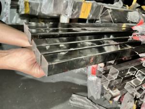 201 304 430 grade 20x20 40x40 50x50 60x60 80x80 100x100 tuyau carré en acier inoxydable - Product Image 5