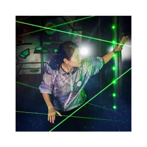 L'équipement professionnel de système d'étiquette laser interactif d'arène de labyrinthe d'évasion d'oom d'intérieur activent des jeux de lumière laser