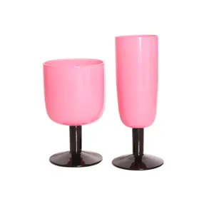 7oz Hand made lead free short pink body wine glass with black foot custom logo and color acceptable bulk factory directly supply