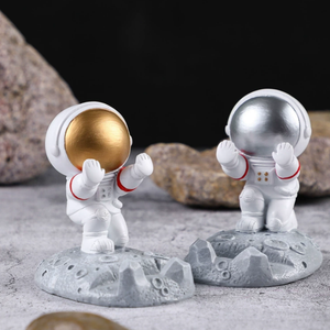 3D樹脂宇宙飛行士像北欧スタイル携帯電話スタンドデスクトップホームデコレーションギフト用 - Product Image 1