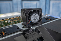 Handal R7525 8*3.5 "AMD EPYC 73F3 32GB DDR4 perangkat lunak definisi penyimpanan SDS S150 Dells rak Server R7525