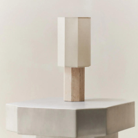 Lampe de table LED octogonale moderne et simple en pierre et tissu, design personnalisé, pour salon, chambre et bureau