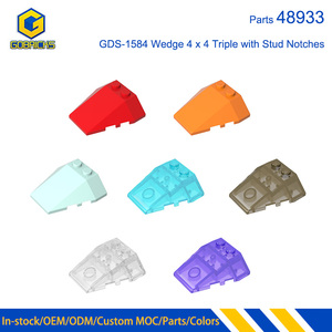 Gobricks Vente en Gros en Stock Pièces de Briques GDS-1584 Pièces de Blocs de Construction 48933 Cale Inclinée 4x4 à Trois Pointes - Product Image 1