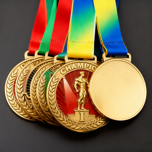 Medalla de fitness chapada en oro y plata atractiva de diseño 3D personalizado Medalla de premio de culturismo pulido de alta calidad para competición - Product Image 1
