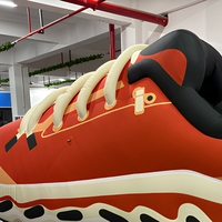 Ballon géant gonflable personnalisé en forme de chaussure pour événement de marque et promotion en magasin