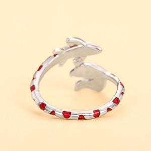 Anello Aperto a Forma di Pesce Koi per Donne, Design Regolabile per Uso Quotidiano - Product Image 4