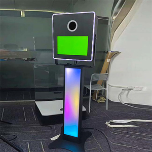 Cabina de Fotos con Espejo, Cámara y Código QR, Cabina de Espejo para Selfies en Grandes Fiestas - Product Image 1