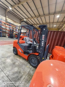 Carretilla elevadora diésel <span class=keywords><strong>Heli</strong></span>, motor japonés, Carretilla Elevadora Diésel <span class=keywords><strong>Heli</strong></span> Cpcd35, carretilla elevadora Cherry Picker, motor diésel de 3 toneladas <span class=keywords><strong>Yanmar</strong></span> - Product Image 4