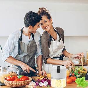 Multi-Functional Modern Wireless Stainless Steel Eco-Friendly Garlic Blender Portable Electric <b>Vegetable</b> <b>Chopper</b> Mini Food - Product Image 3