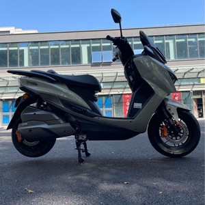 Motocicleta Eléctrica de 72V para Adultos, Alta Velocidad 90km/h y Rey de la Subida de Colinas, Scooter Eléctrico de Alta Resistencia de 2000W - Product Image 2