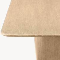 Ensemble de salle à manger Kumusi Furniture en bois massif de style nordique, table et chaises pour petit appartement, design moderne et minimaliste en chêne