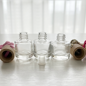Aromatherapy <strong>Car</strong> Perfume Air Freshener 5ml Glass Cylinder Shape Fragrance <strong>Diffuser</strong> Screen Printed Crown Cap Sealing <strong>Refilable</strong> - Product Image 5