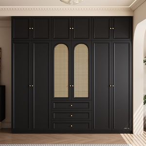 Armario Moderno Francés Negro de <span class=keywords><strong>Piso</strong></span> a Techo con Puertas Planas de Ratán, Acabado Mate, Tiradores Dorados, Cajones, <span class=keywords><strong>Muebles</strong></span> de Dormitorio - Product Image 1