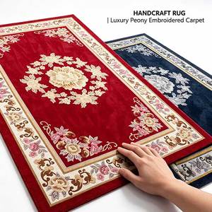 Tappeto Tufted Artigianale a Pelo Lungo Stile Cinese in Lana Rossa e Acrilico per Decorazione Sale Riunioni, Soggiorni e Location per Matrimoni - Product Image 1