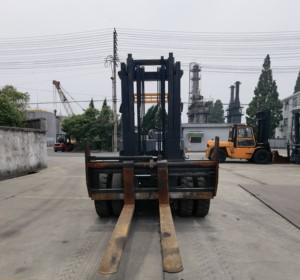 รถยกญี่ปุ่นมือสองราคาถูก tcm FD100 รถยก 10 ตัน tcm รถยกดีเซลมือสอง - Product Image 3