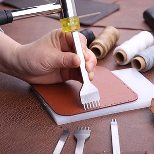 4 Pcs/Set Set de ciseaux à <span class=keywords><strong>cuir</strong></span> DIY 1/2/4/6 Prong Punch Leather Hand Craft Kits - Product Image 4