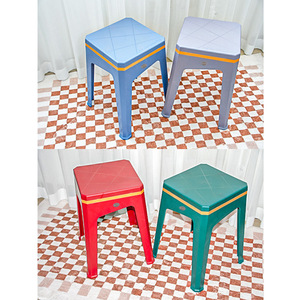 Tabouret en plastique Hengfeng 365x365x465mm empilable pour la maison et l'extérieur, design scandinave, style moderne - Product Image 3