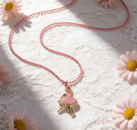 Collier mignon de danseuse de ballet rose pour filles, pendentif ballerine, chaîne perlée, bijoux de danse, cadeau pour les enfants, collier pour les amoureux du ballet