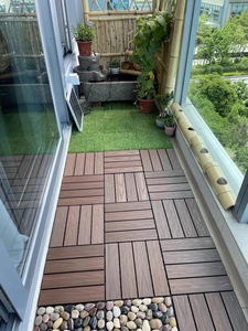 Tuiles à emboîtement pour véranda à installation rapide 300*300*24mm <span class=keywords><strong>Base</strong></span> en plastique Carreaux de terrasse à co-extrusion résistants à la décoloration - Product Image 3