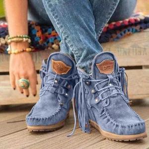 Bottines en daim pour femmes, à lacets, bout rond, avec pompon, talon compensé, doublure en polaire, bottines d'automne - Product Image 3