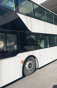 Autobus Urbano di Lusso a Due Piani Diesel da 63 Posti, Autobus Turistico Euro III, Condizioni Nuove, Disponibile con Cambio Manuale e Automatico - Product Image 3