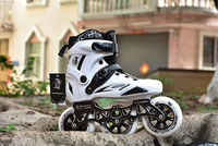 Chaussures de roller à trois roues de grande taille, fabrication directe d'usine, chaussures de roller professionnelles pour adultes