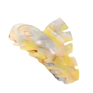 Pince à cheveux créative en acétate ondulé, grande pince requin texturée simple et élégante pour femme, pour coiffure arrière - Product Image 5