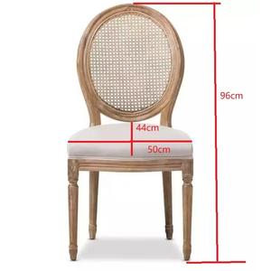 Chaise de salle à manger en chêne de style Louis XVI intemporel, design durable et empilable, siège rembourré, pour extérieur, salon, appartement - Product Image 5