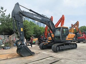 รถขุดไฮดรอลิก HYUNDAI HX 220HD มือสอง สภาพดี ประสิทธิภาพเสถียร เครื่องยนต์เดิม เหมาะสำหรับงานก่อสร้าง มีสินค้าในสต็อก - Product Image 3