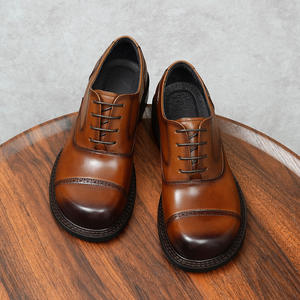 Zapatos de Fiesta de Cuero Genuino para Hombre, Última Moda, Zapatos de Cuero Redondos con Puntos, de Alta Gama, para Trajes, que Aumentan la Estatura, para Otoño - Product Image 1