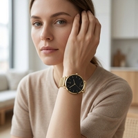 Reloj Inteligente Ultrafino Unisex con Correa de Malla Metálica, Pantalla AMOLED, Resistente al Agua IP65, Monitor de Ritmo Cardíaco, Pantalla Táctil Completa, Contesta Llamadas, de Fábrica