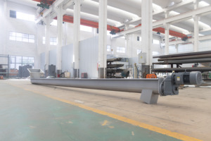 ZhongDe Gıda Sınıfı Paslanmaz Çelik Spiral Vidalı Konveyör Toz ve Un İçin 300kg Taşıma Kapasitesi 220V/380V - Product Image 4