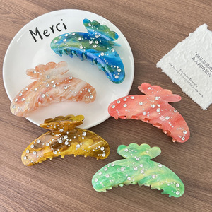 Pince à cheveux en acétate de haute qualité, couleurs mélangées, design requin avec strass, outil de coiffure tempéré - Product Image 1