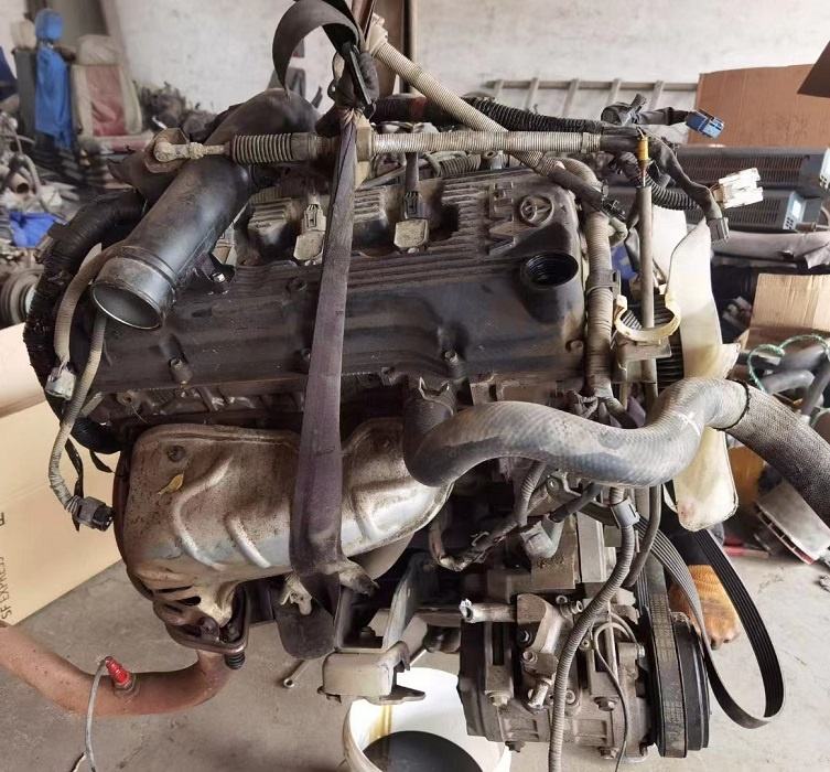 High Quality Original Used 2TR Diesel Engine Assembly for Toyota ...