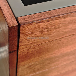 Jardinière <span class=keywords><strong>en</strong></span> acier galvanisé moderne et durable pour plantes d'<span class=keywords><strong>extérieur</strong></span>, jardinière <span class=keywords><strong>en</strong></span> bois WPC, jardinière personnalisée, <span class=keywords><strong>pot</strong></span> de fleurs - Product Image 3