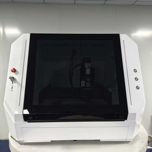 เครื่องตัดไฟเบอร์เลเซอร์แบบพกพาขนาดเล็ก Supercnc รุ่นปิดมิดชิดมาตรฐานอเมริกัน กำลังสูง 800W 1200W 1500W 2030 - Product Image 1