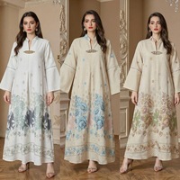 Robe longue musulmane de luxe multicolore brodée de fleurs, col en V, manches longues avec fermoir décoratif, tenue modeste, Dubaï 2026