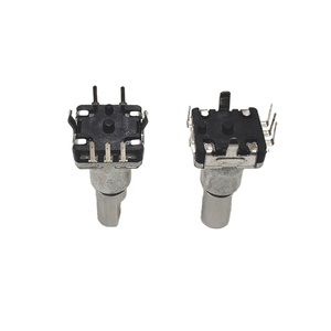 Encodeur rotatif de haute qualité Ec11 à 3 broches, 5 broches, 9/15/16/20 impulsions avec interrupteur instantané et interrupteur codé PEC11 - Product Image 3