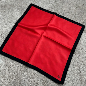 Écharpe en soie en gros, impression personnalisée, écharpe carrée en twill de soie pour femme et <span class=keywords><strong>homme</strong></span>, impression numérique, avec votre propre logo - Product Image 3